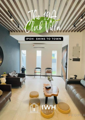 Ipoh 19A Villa for 12pax 6 Carpark with BBQ by IWH